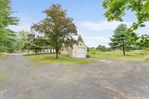 225 Page St, Avon, MA 02322 - Photo 32