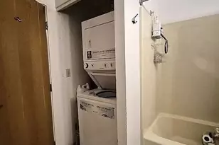 65 Lake Ave, Worcester, MA 01604 - Photo 10