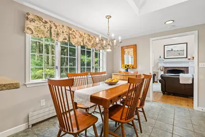 28 Lady Slipper Cir, Pembroke, MA 02359 - Photo 12