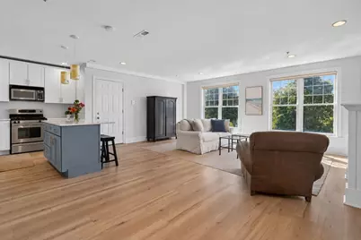 1306 Columbia Road #4C, Boston, MA 02127 - Photo 6