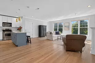 1306 Columbia Rd, Boston, MA 02127 - Photo 6