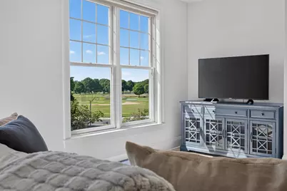 1306 Columbia Road #4C, Boston, MA 02127 - Photo 2