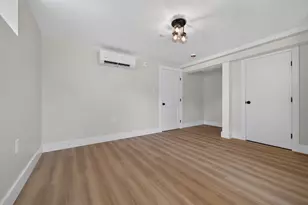 533 Washington St, Boston, MA 02124 - Photo 8