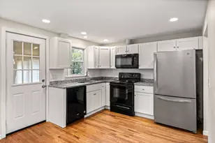 4 Niles Rd, Randolph, MA 02368 - Photo 6