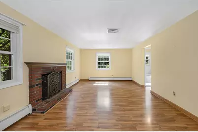 16 Porter Rd, Chelmsford, MA 01824 - Photo 4