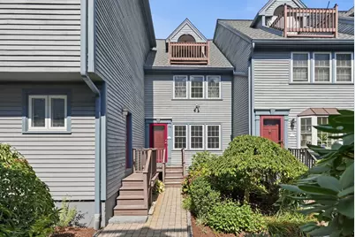 35 Merrymount Rd #3, Quincy, MA 02169 - Photo 2