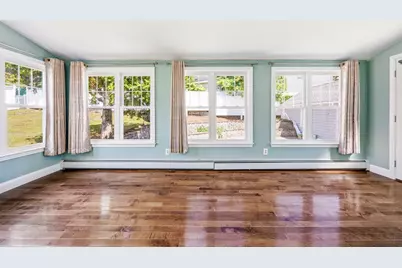 90 Standish Ave, Quincy, MA 02170 - Photo 14