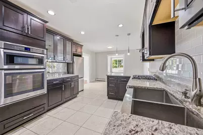 90 Standish Ave, Quincy, MA 02170 - Photo 10