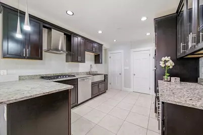 90 Standish Ave, Quincy, MA 02170 - Photo 12