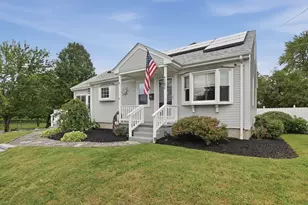 101 Moody St, Bellingham, MA 02019 - Photo 2