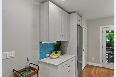 21 Malvern Avenue #1, Somerville, MA 02144 - Photo 12