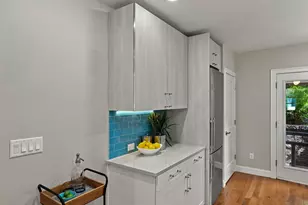 21 Malvern Ave, Somerville, MA 02144 - Photo 12