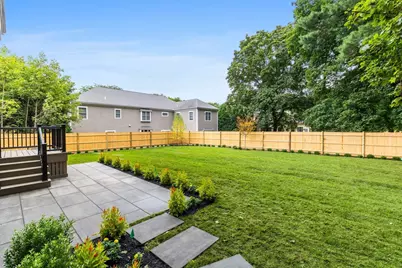 564 Chestnut St, Needham, MA 02492 - Photo 12