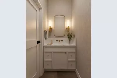 564 Chestnut St, Needham, MA 02492 - Photo 8