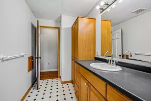 35 Davidson Ave, Merrimack, NH 03054 - Photo 16