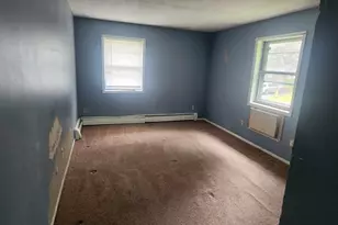 124 Litchfield Pines Dr, Leominster, MA 01453 - Photo 4