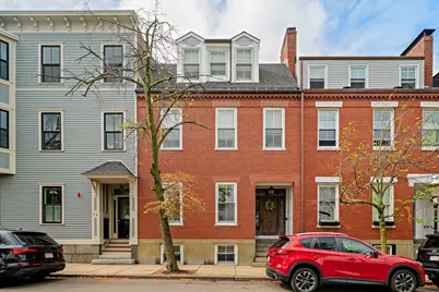 74 Washington St #1, Boston, MA 02129 - Photo 1