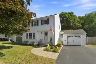 446 Pine St, Weymouth, MA 02190 - Photo 1