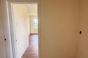 44 Laurel St, Leominster, MA 01453 - Photo 6