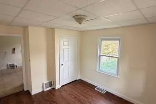 44 Laurel St, Leominster, MA 01453 - Photo 14