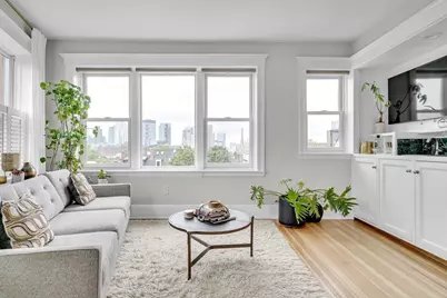 64 Chestnut Street #4, Boston, MA 02129 - Photo 2