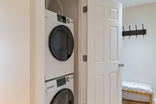 10 Bowdoin St, Boston, MA 02114 - Photo 10