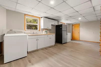 8 Helene St, Quincy, MA 02169 - Photo 24