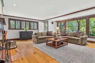 8 Buttercup Ln, Dover, MA 02030 - Photo 14