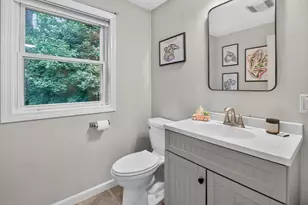 40 Hartford Ave N, Upton, MA 01568 - Photo 28