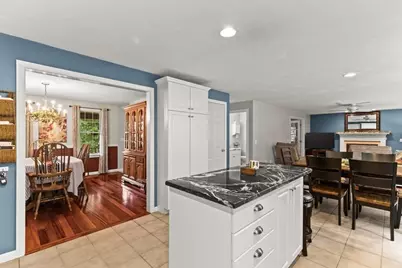 194 Woodlawn Street, Taunton, MA 02718 - Photo 12