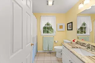 194 Woodlawn St, Taunton, MA 02718 - Photo 26