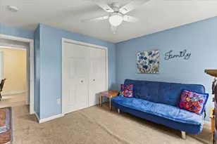 194 Woodlawn St, Taunton, MA 02718 - Photo 32