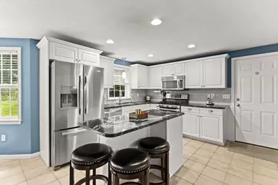 194 Woodlawn Street, Taunton, MA 02718 - Photo 10