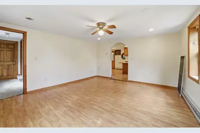 102 Sycamore Street, Millbury, MA 01527 - Photo 16