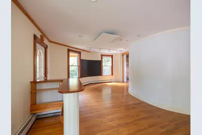 14 Main St, Shelburne, MA 01370 - Photo 8