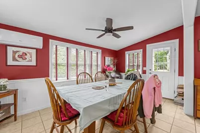 2 Snowling Rd, Uxbridge, MA 01569 - Photo 8