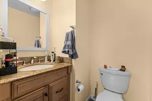 2 Snowling Rd, Uxbridge, MA 01569 - Photo 18