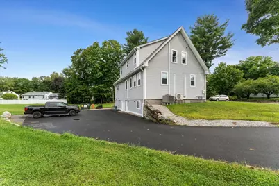 2 Snowling Rd, Uxbridge, MA 01569 - Photo 4