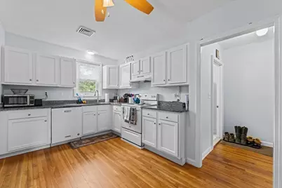 2 Snowling Rd, Uxbridge, MA 01569 - Photo 24