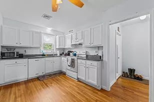 2 Snowling Rd, Uxbridge, MA 01569 - Photo 24