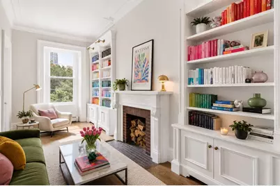 263 Commonwealth #6, Boston, MA 02116 - Photo 1