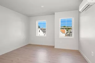 131 Perry St, Lowell, MA 01852 - Photo 18