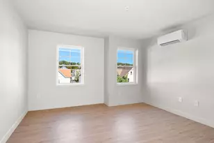 131 Perry St, Lowell, MA 01852 - Photo 20