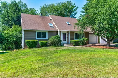7 Oxyoke Dr, Methuen, MA 01844 - Photo 2