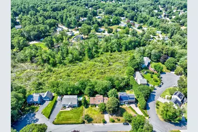 7 Oxyoke Dr, Methuen, MA 01844 - Photo 32