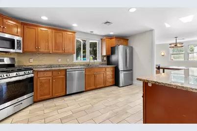206 Fairview Ave, Brockton, MA 02301 - Photo 2