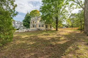 115 School St, Manchester by the Sea, MA 01944 - Photo 4