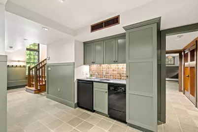 67 Hyslop Rd, Brookline, MA 02445 - Photo 34