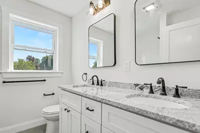 15 Bennington, Haverhill, MA 01832 - Photo 24