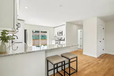 15 Bennington, Haverhill, MA 01832 - Photo 6
